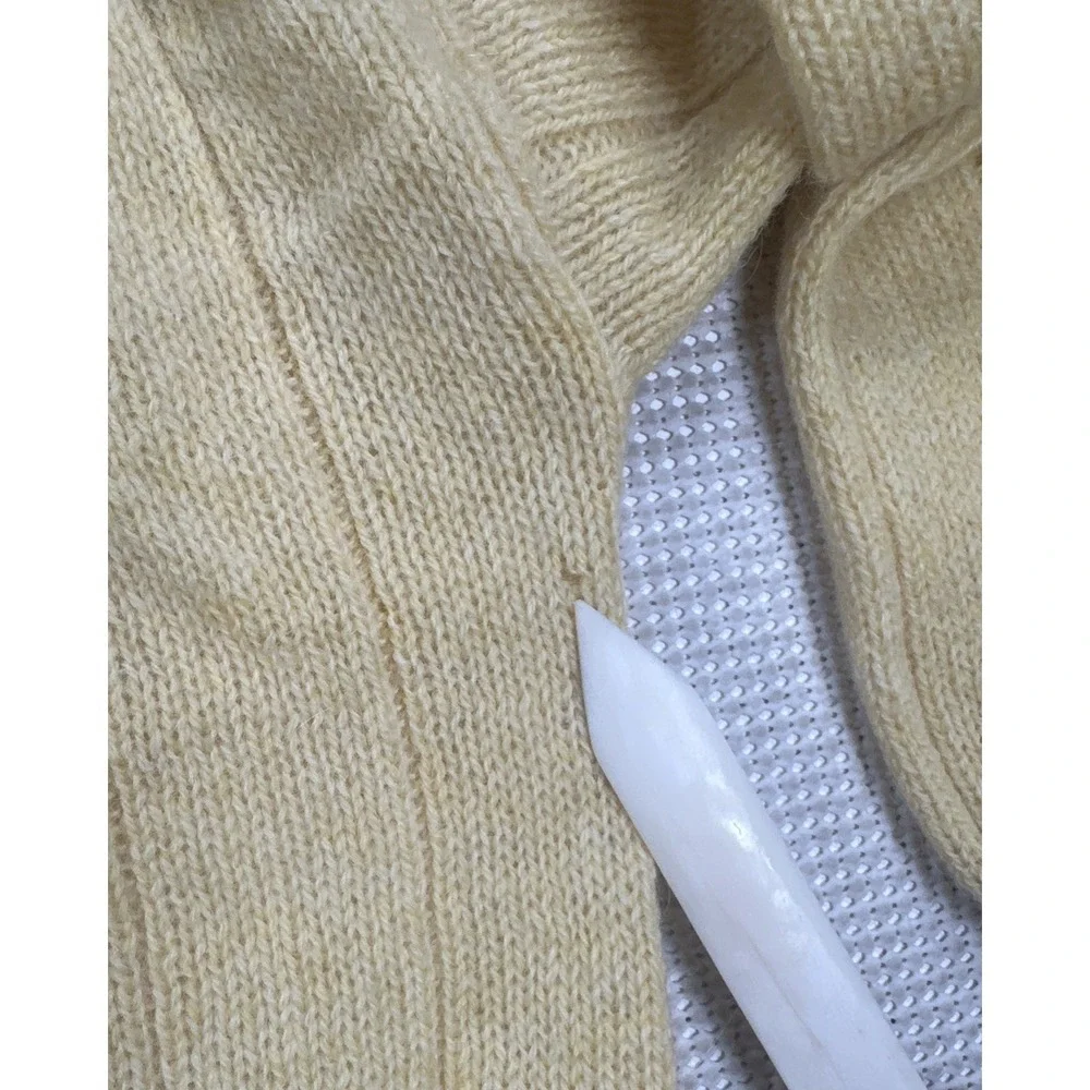 Vintage Lord Jeff The Baggy Shag Wool Mohair Sweater Yellow Size XL (Holes)